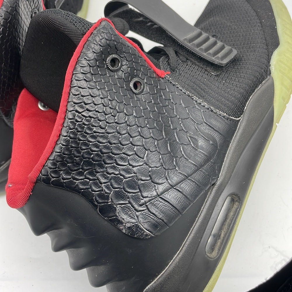 Nike Air Yeezy 2 NRG Solar Red - Picture 7 of 14